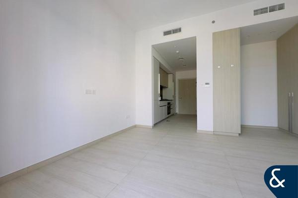 Studio | Pool and Garden Views | Vacant